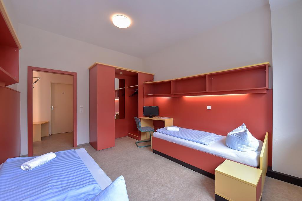 Internationales Gaestehaus Jena Esterno foto